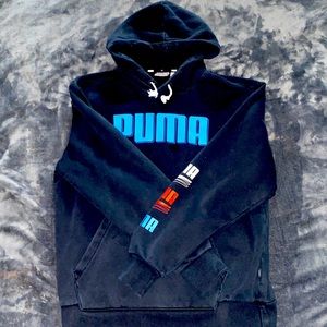 Black PUMA pull-over Hoodie